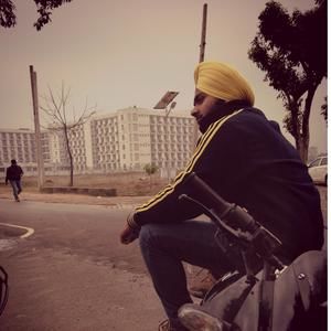 Meet your Posher, Harmeet